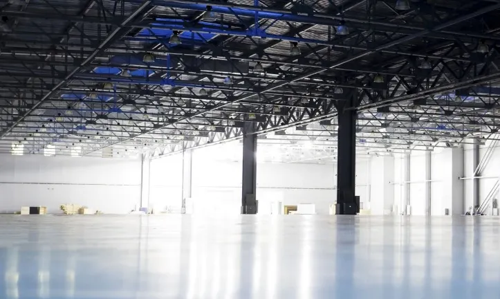 Ekologiczny aspekt odnawiania posadzek – jak renowacja pomaga ograniczyć produkcję odpadów i zmniejszyć ślad węglowy?